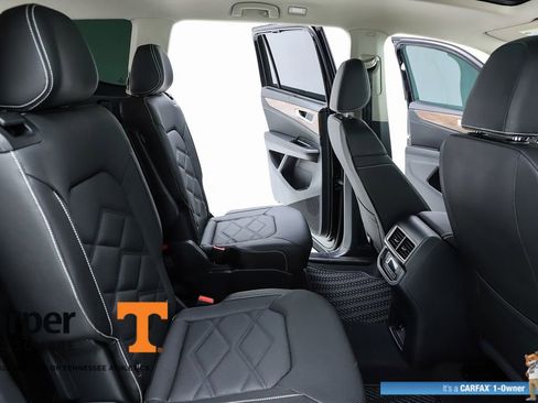 Used 2025 Volkswagen Atlas SE w/ Panoramic Sunroof Package AWD/4WD image 37