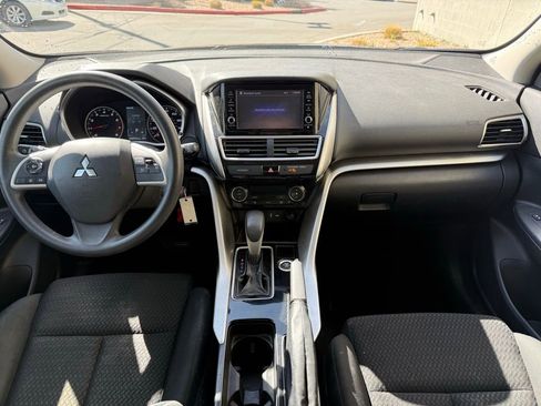 Used 2019 Mitsubishi Eclipse Cross ES image 11