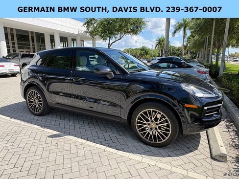 Used 2022 Porsche Cayenne S Platinum image 6