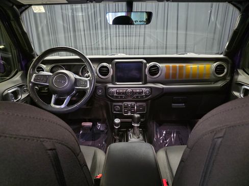 Used 2023 Jeep Wrangler Sahara w/ Safety Group image 20