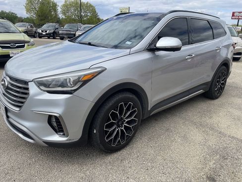 Used 2018 Hyundai Santa Fe Limited AWD/4WD image 4