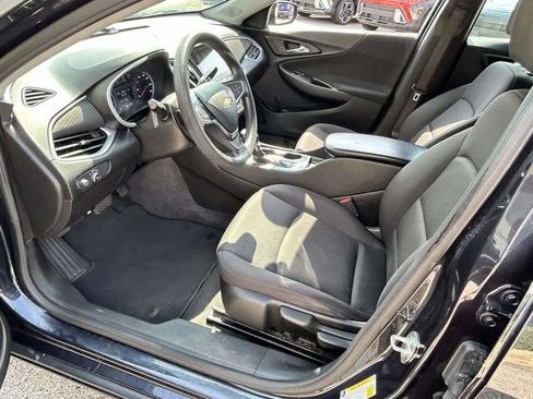 Used 2022 Chevrolet Malibu LS FWD image 11