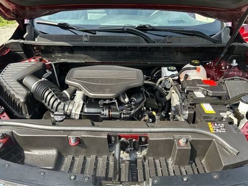Used 2023 GMC Acadia Denali w/ Denali Ultimate Package AWD/4WD image 11