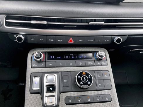 Used 2025 Hyundai Palisade SEL image 32