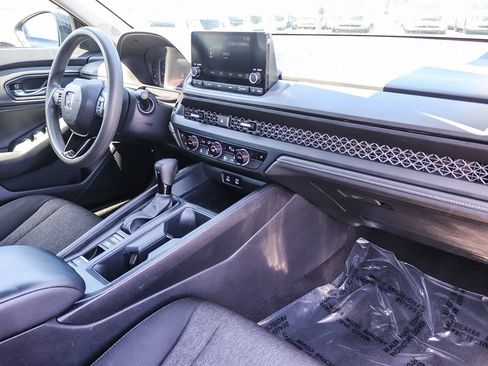 Used 2024 Honda Accord EX image 16