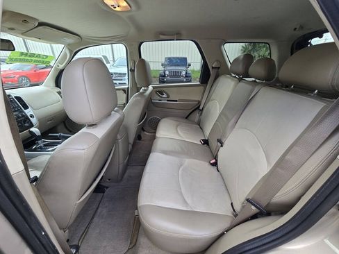 Used 2007 Mercury Mariner Luxury FWD image 15