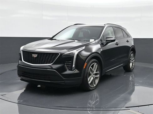 Certified 2023 Cadillac XT4 Sport image 11