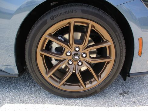 New 2025 Ford Mustang Premium image 9