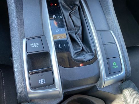 Used 2020 Honda Civic LX image 13