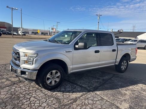 Used 2016 Ford F150 XLT image 2
