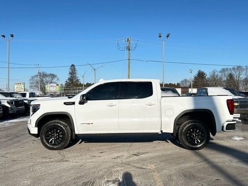 Used 2022 GMC Sierra 1500 AT4X image 6