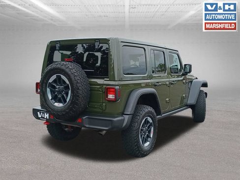 Used 2022 Jeep Wrangler Unlimited Rubicon w/ Cold Weather Group AWD/4WD image 29