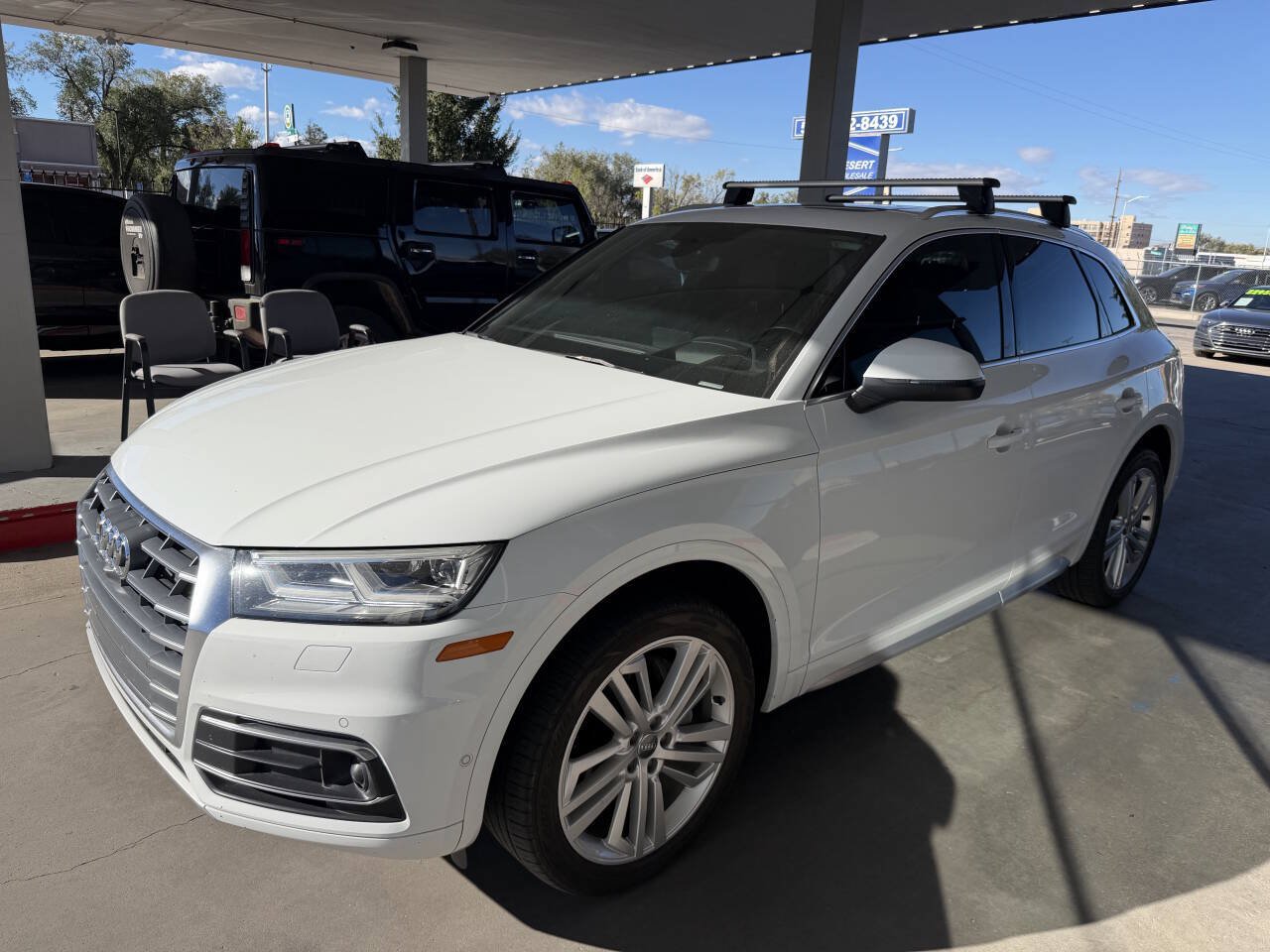 Used 2019 Audi Q5 Prestige w/ Prestige Package AWD/4WD image 3