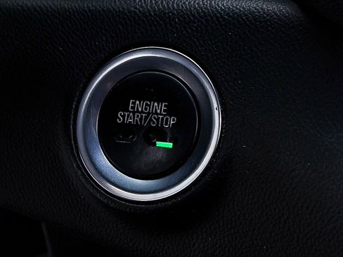 Used 2018 GMC Terrain SLT w/ Preferred Package image 20