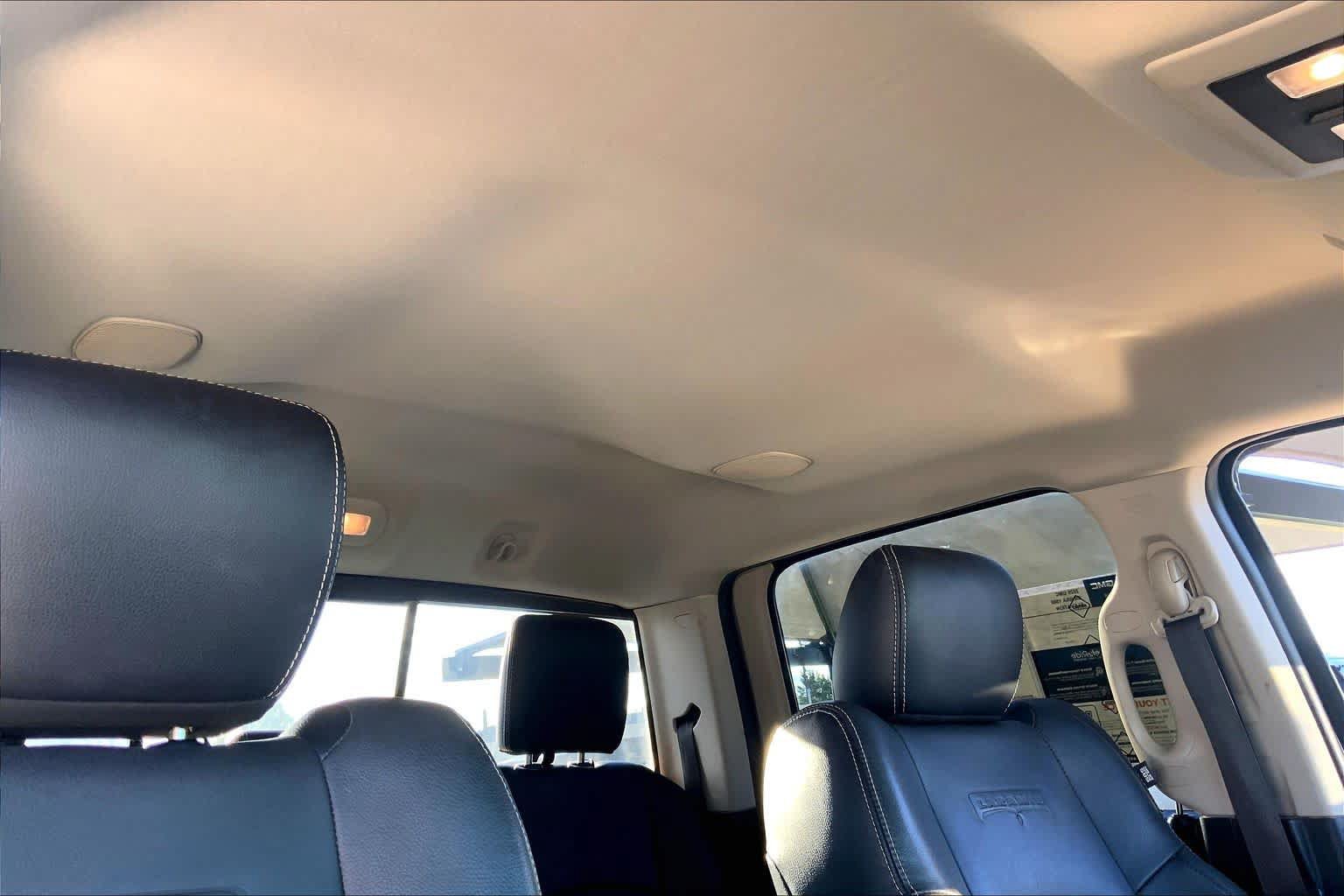Used 2017 RAM 1500 Laramie w/ Convenience Group AWD/4WD image 13