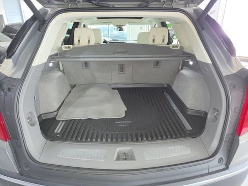 Used 2018 Cadillac XT5 Luxury w/ Driver Awareness Package AWD/4WD image 25