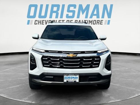 Certified 2026 Chevrolet Equinox LT FWD image 8