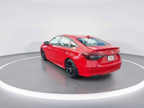 Used 2025 Honda Civic Sport image 6