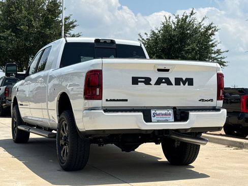New 2026 RAM 2500 Laramie w/ Night Edition AWD/4WD image 7