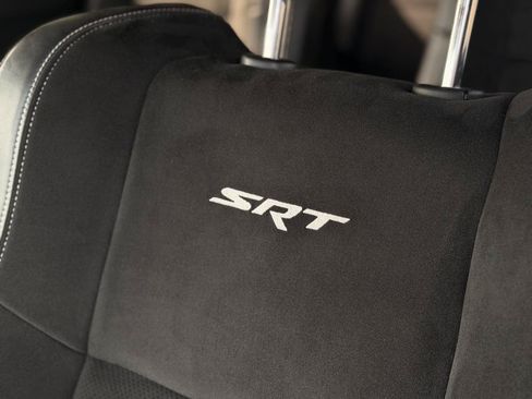 Used 2018 Dodge Durango SRT w/ Technology Group AWD/4WD image 15
