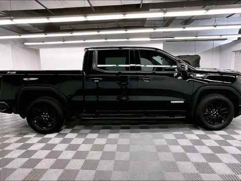 Used 2024 GMC Sierra 1500 Elevation w/ Elevation Premium Package AWD/4WD image 15
