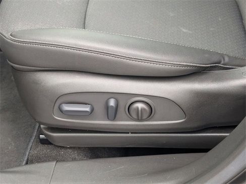 Used 2023 Buick Encore GX Select w/ Sport Touring Package image 15