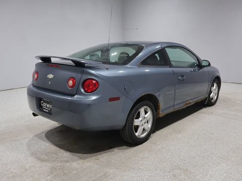 Used 2006 Chevrolet Cobalt LT w/ Preferred Equipment Group FWD image 2