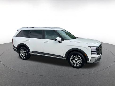 Used 2026 Hyundai Palisade SEL AWD/4WD image 2