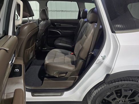 Used 2021 Kia Telluride SX w/ Nightfall Edition Package AWD/4WD image 9