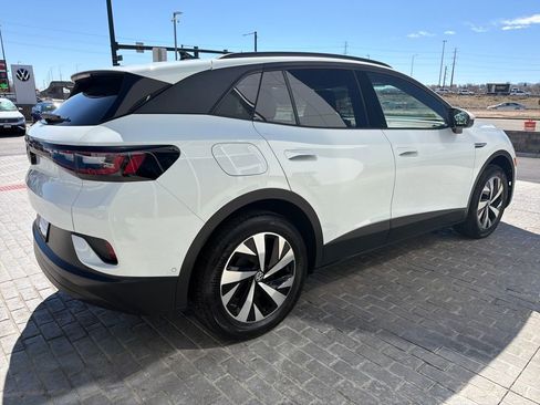 Used 2023 Volkswagen ID.4 Pro image 7