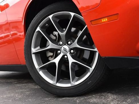 Used 2023 Dodge Challenger SXT w/ Plus Package RWD image 3