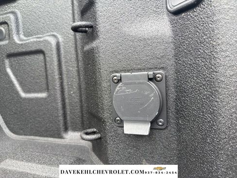 Used 2021 Chevrolet Silverado 1500 RST w/ Convenience Package II AWD/4WD image 30