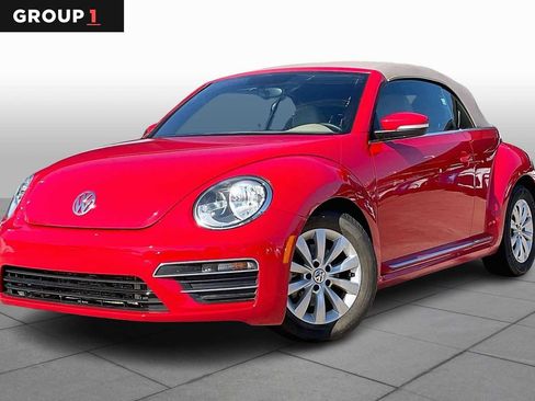 Used 2019 Volkswagen Beetle 2.0T S image 1