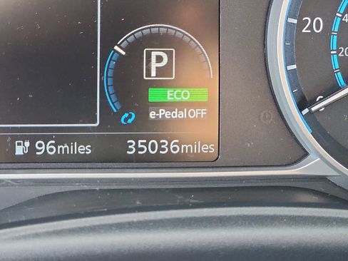 Used 2024 Nissan Leaf SV Plus FWD image 19