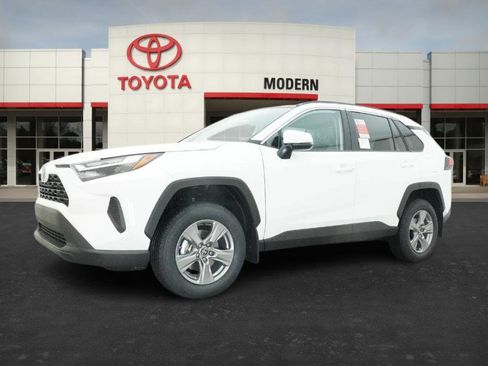 New 2025 Toyota RAV4 XLE image 6