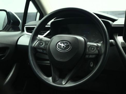 Used 2024 Toyota Corolla LE image 40
