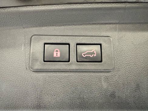 Used 2022 Subaru Outback Limited AWD/4WD image 28