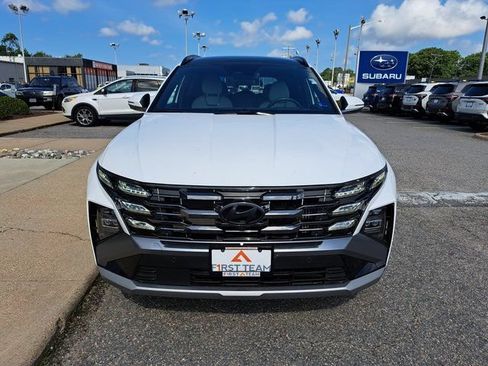 Used 2025 Hyundai Tucson Limited AWD/4WD image 9