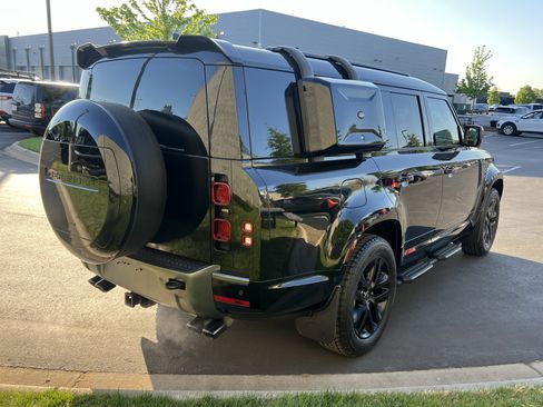 Certified 2024 Land Rover Defender 130 Outbound AWD/4WD image 7