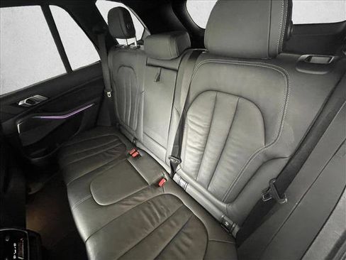 Used 2020 BMW X5 M50i w/ Premium Package image 15