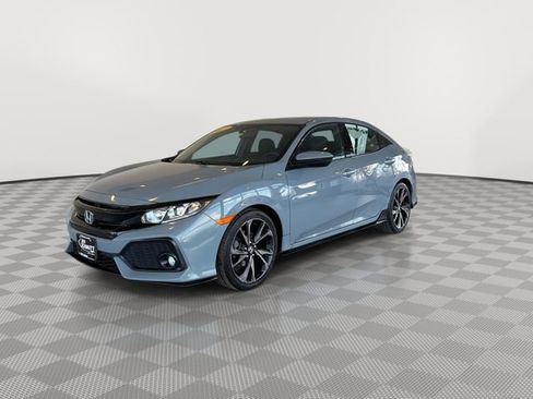 Used 2017 Honda Civic Sport image 5