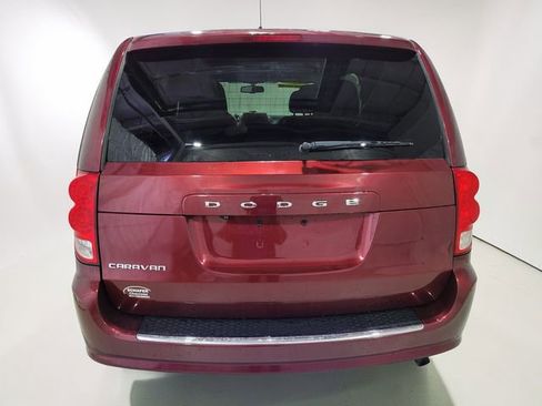Used 2017 Dodge Grand Caravan GT image 21