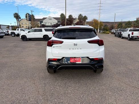 New 2026 Buick Encore GX Sport Touring image 4