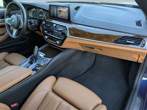 Used 2019 BMW 530i xDrive w/ Convenience Package image 6