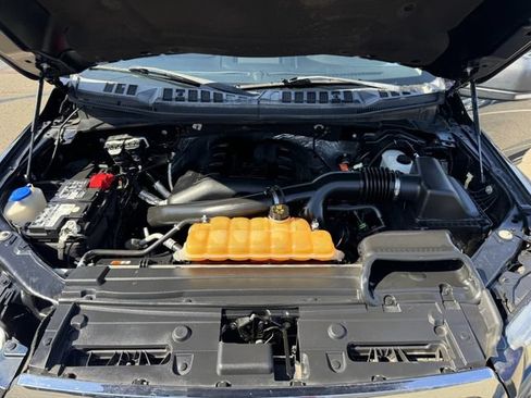 Used 2016 Ford F150 XLT w/ Equipment Group 302A Luxury AWD/4WD image 12