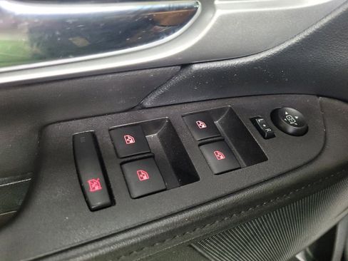 Used 2016 GMC Terrain SLE FWD image 27
