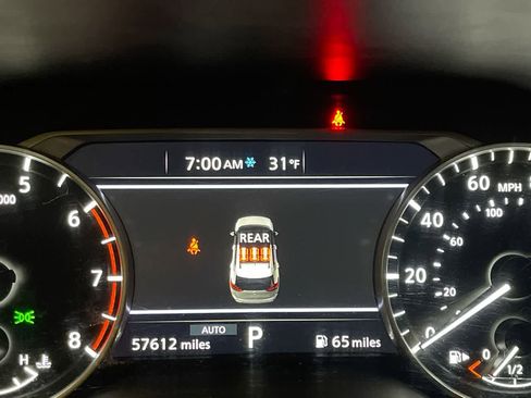 Used 2024 Nissan Rogue SV image 15