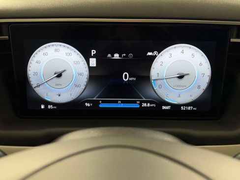 Used 2023 Hyundai Tucson Limited FWD image 17
