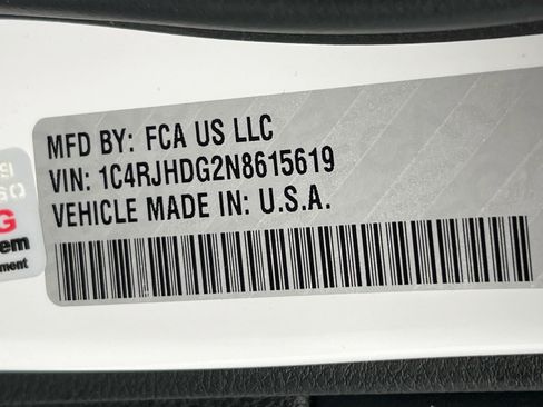 Used 2022 Jeep Grand Cherokee Overland w/ Luxury Tech Group IV image 31