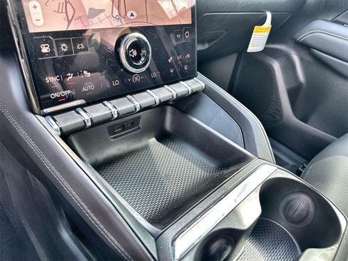 New 2026 GMC Terrain Elevation w/ Elevation Premium Package image 27